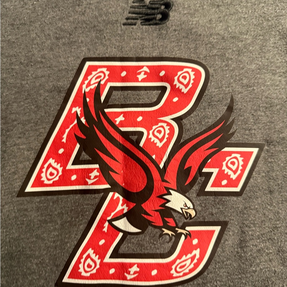 New Balance Boston College Men's Grey Sweater - Picture 3 of 5